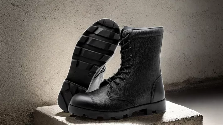 features of combat boots military