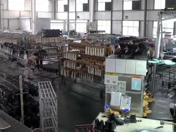 factory of army jump boots