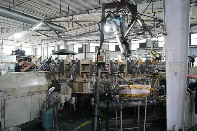 factory of police combat shoes