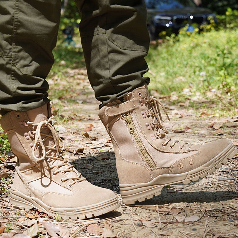 Men’s tactical boots