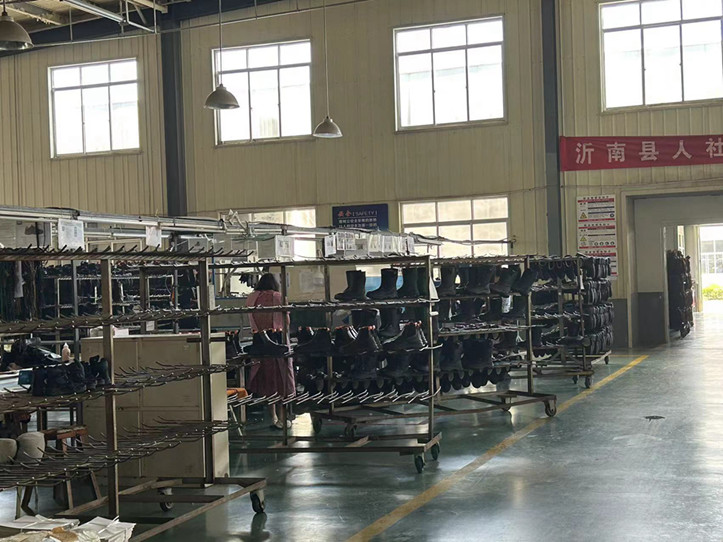 factory of outdoor elegant combat boots